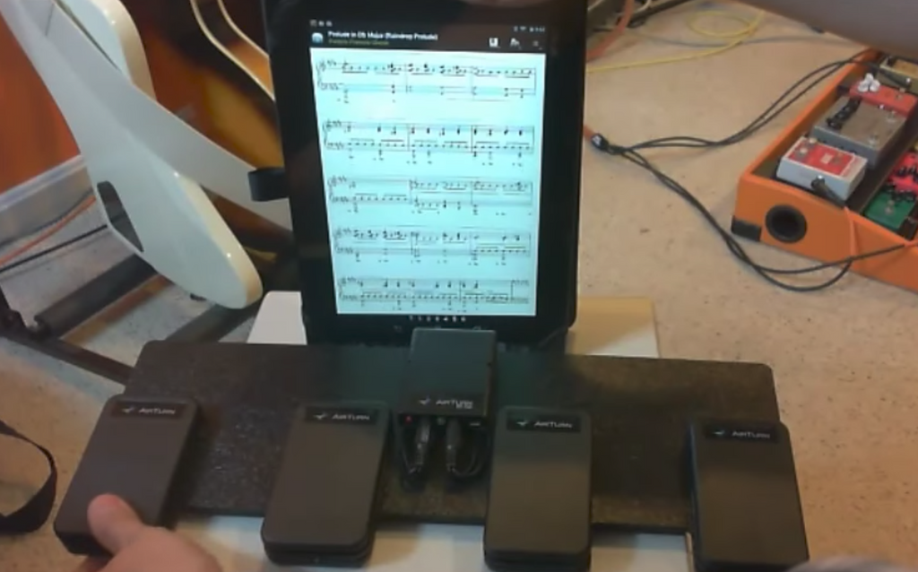 Guitar Connection Magazine: AirTurn Wireless Controller Review